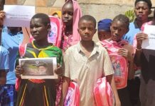 Des actions de mémoire pour les 168 écolières – les « Anges de Minab » tuées par un missile américain en Iran – se multiplient à travers le monde