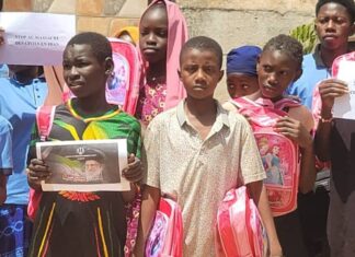 Des actions de mémoire pour les 168 écolières – les « Anges de Minab » tuées par un missile américain en Iran – se multiplient à travers le monde