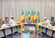 Conseil supérieur de la Défense : Le Général d’Armée Assimi GOÏTA fixe les orientations stratégiques après les attaques du 25 avril