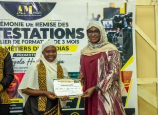 Métiers des médias : La marraine Doumbia Kadiatou Haïdara invite les récipiendaires à s’inspirer de Feue Hawa Séméga